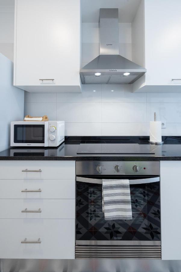 Casa Do Largo - Cozy Apartment In The City Center & With Ac Lisboa Eksteriør bilde
