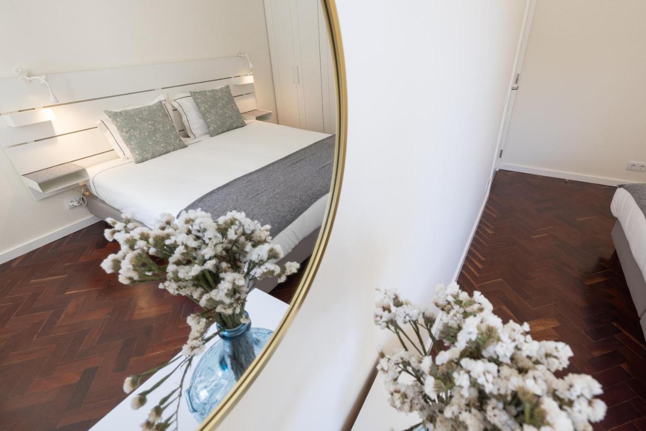 Casa Do Largo - Cozy Apartment In The City Center & With Ac Lisboa Eksteriør bilde