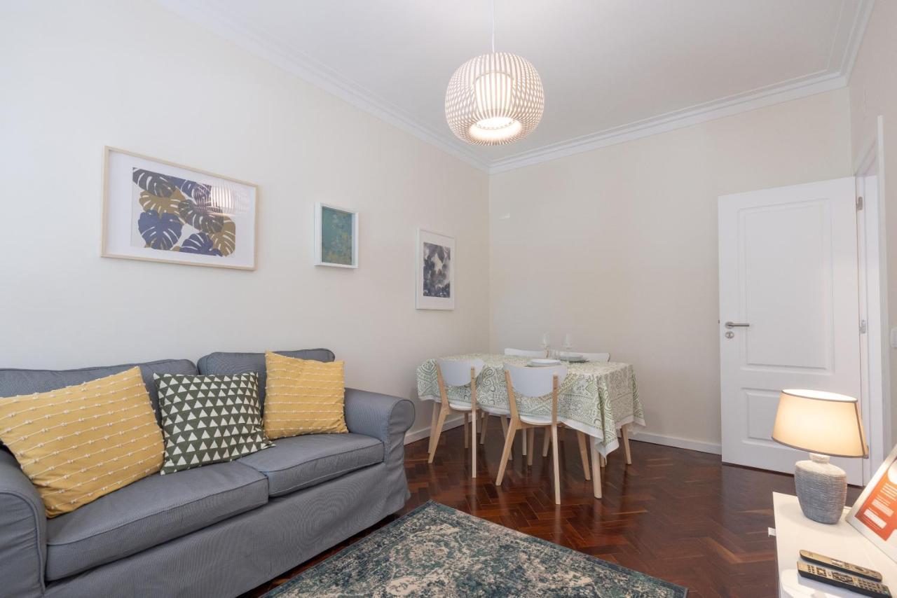 Casa Do Largo - Cozy Apartment In The City Center & With Ac Lisboa Eksteriør bilde
