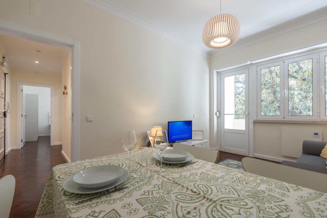 Casa Do Largo - Cozy Apartment In The City Center & With Ac Lisboa Eksteriør bilde